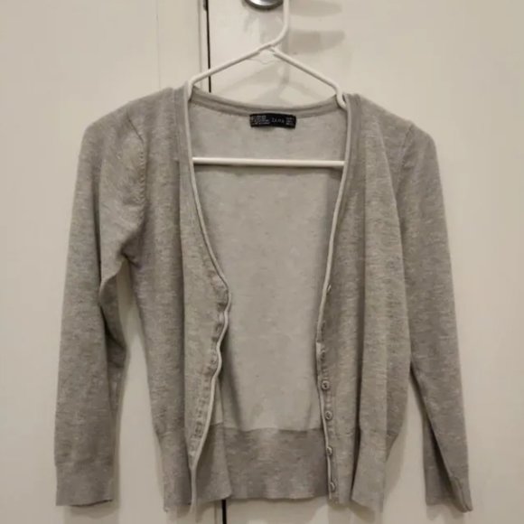 Light Grey Bolero Sweater - Picture 2 of 3